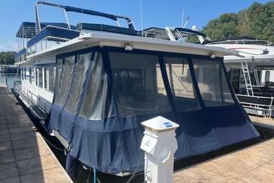 BOATZON | Jamestowner 16 x 63 Houseboat 1985