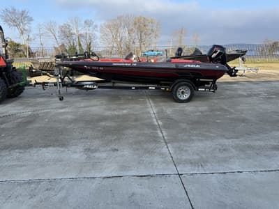 BOATZON | Javelin Renegade 18 1999