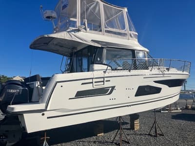 BOATZON | JEANNAEU 2021 BOATZON | JEANNAEU 2021