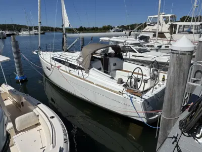 BOATZON | Jeanneau 2021