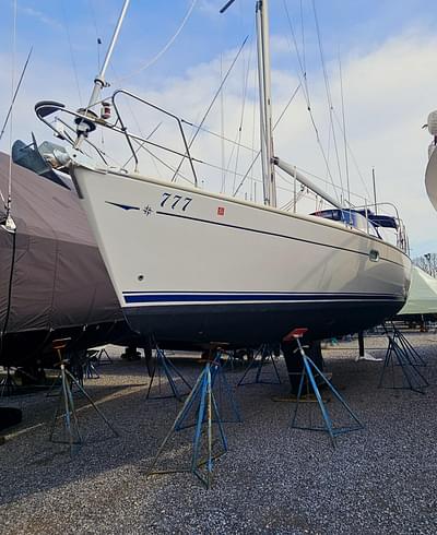 BOATZON | Jeanneau 37 Sun Odessey 2004