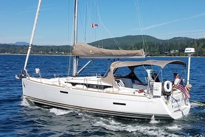 BOATZON | Jeanneau 379 2013