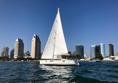 BOATZON | Jeanneau 57 2014