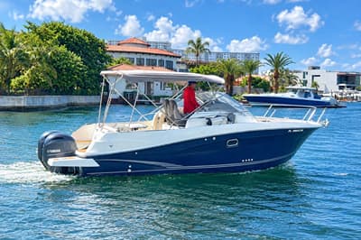 BOATZON | Jeanneau Cap Camarat 85 WA 2018