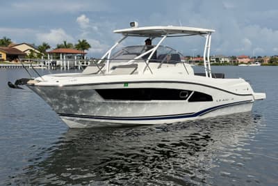 BOATZON | Jeanneau Cap Camarat 90 WA 2021