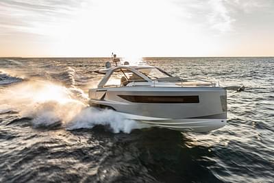 BOATZON | Jeanneau DB37 IB 2025