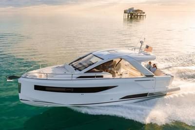 BOATZON | Jeanneau DB37 OB 2026