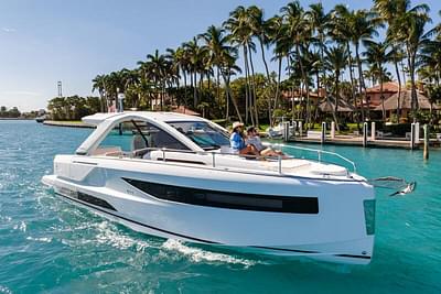 BOATZON | Jeanneau DB37 OB 2026 BOATZON | Jeanneau DB37 OB 2026