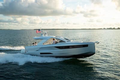 BOATZON | Jeanneau DB43 OB 2026