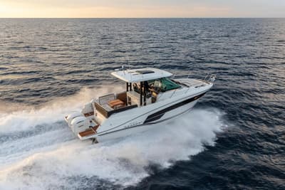 BOATZON | Jeanneau Leader 105 WA 2027