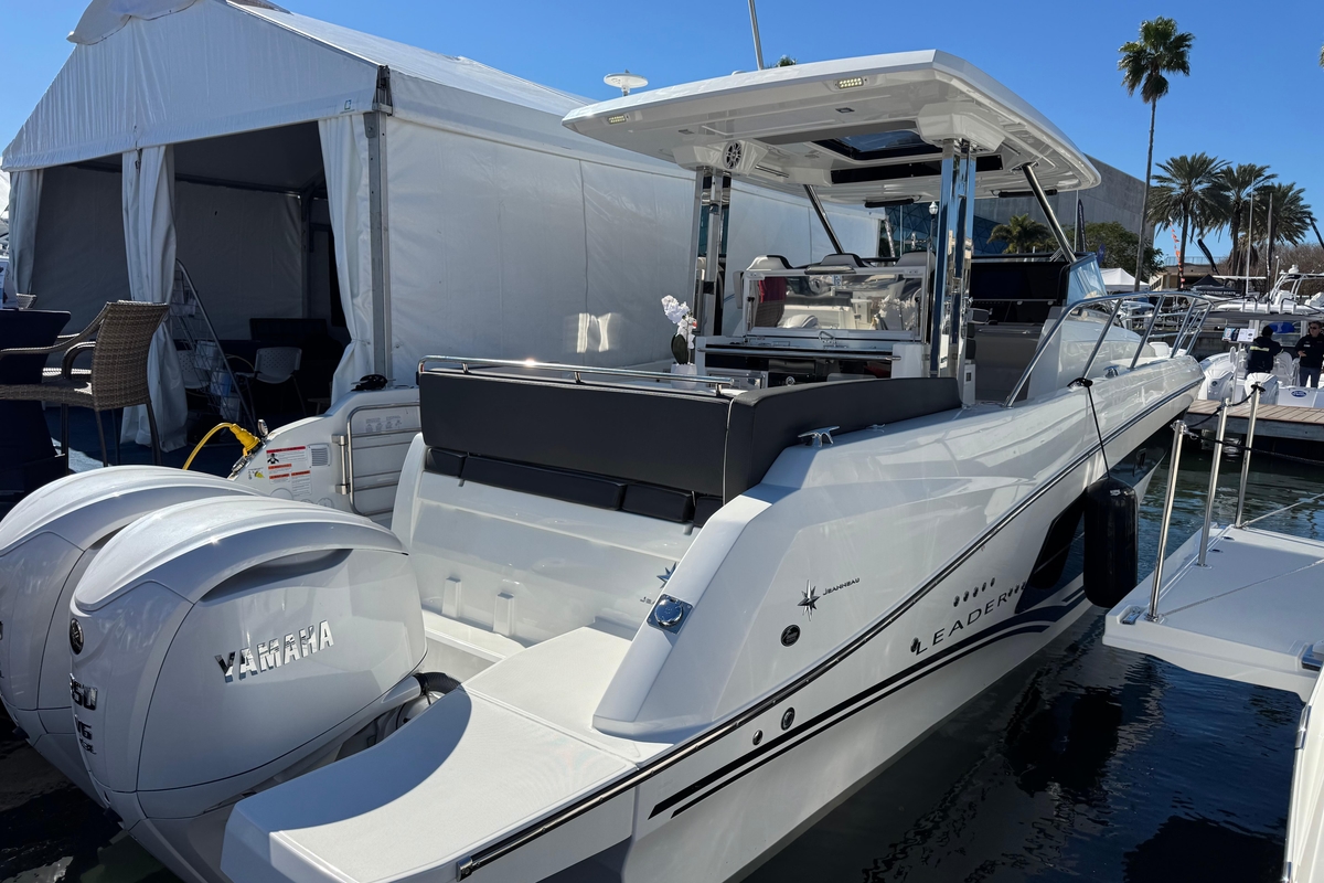 2025 Jeanneau Leader 105 WA Series 2 - Sold Boat
