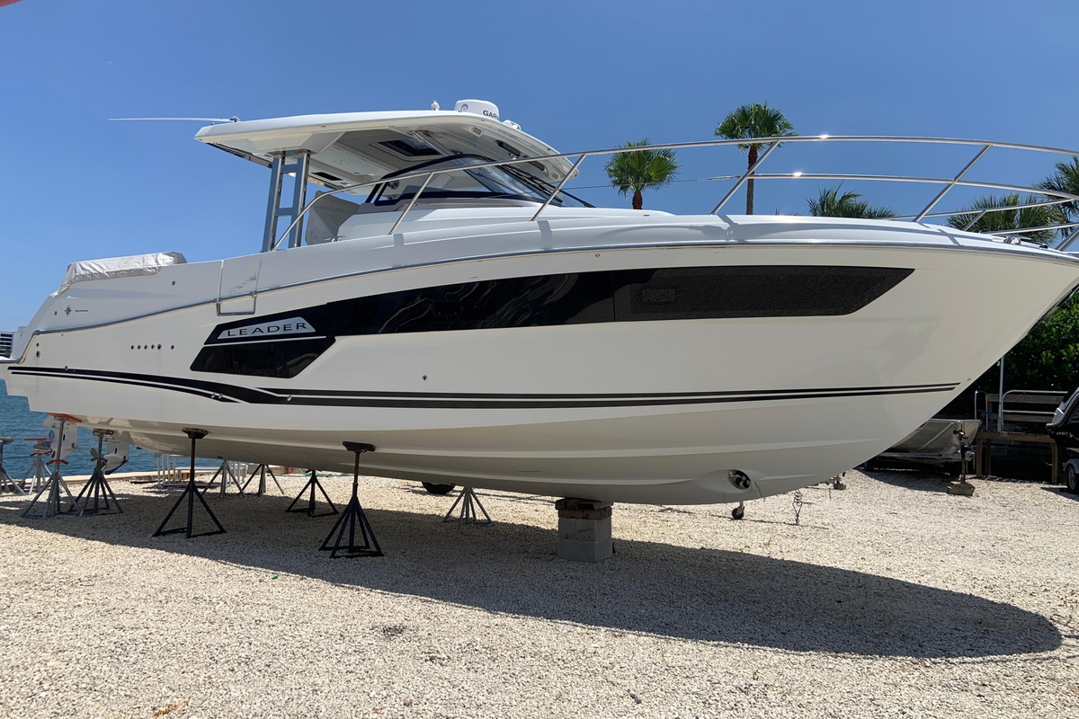 2021 Jeanneau Leader 125 WA - Sold Boat