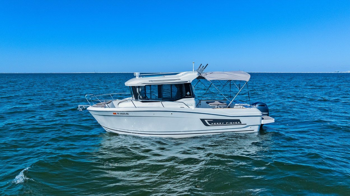 2017 Jeanneau Merry Fisher 695 Marlin - Sold Boat
