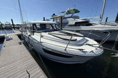 BOATZON | Jeanneau NC 1095 2020