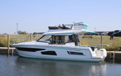 BOATZON | Jeanneau NC 1095 Fly 2020
