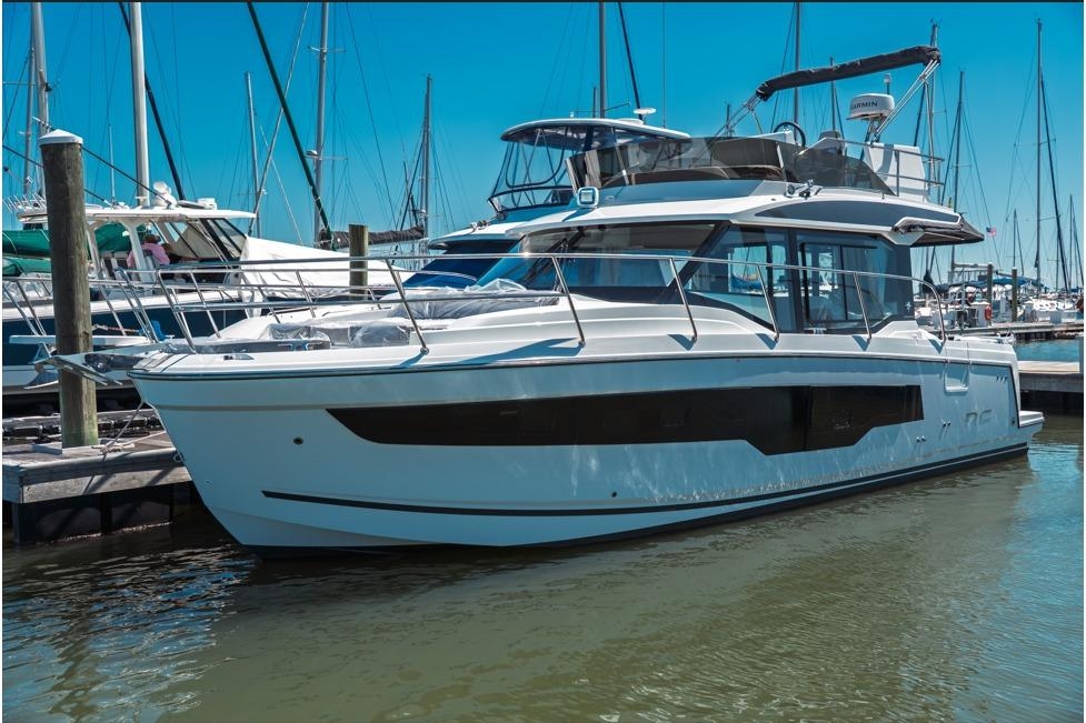 2026 Jeanneau NC 1095 Fly Series 2 - Sold Boat