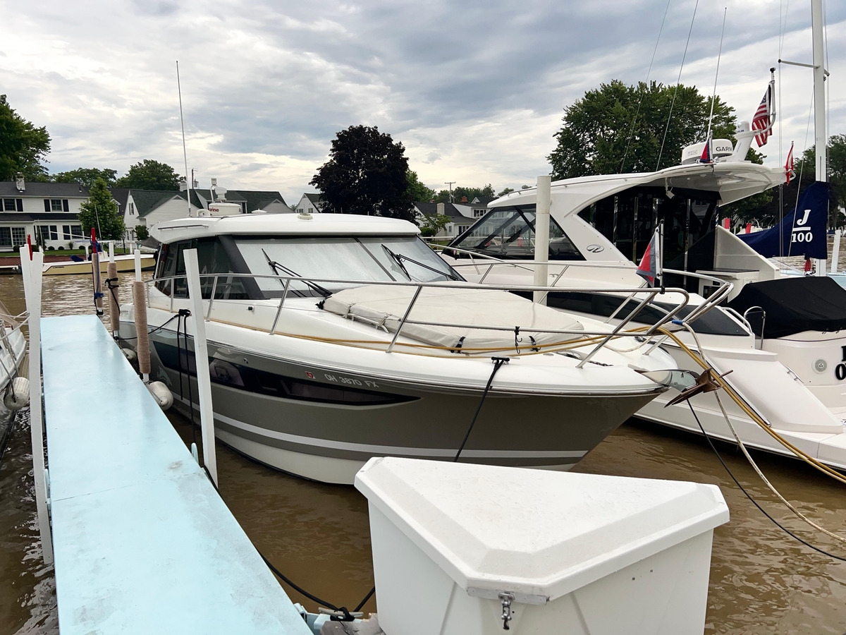 2017 Jeanneau NC 11 - Sold Boat