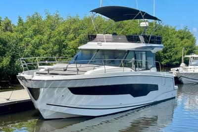 BOATZON | Jeanneau NC 1295 Fly 2023
