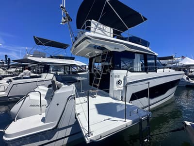 BOATZON | Jeanneau NC 1295 Fly 2025