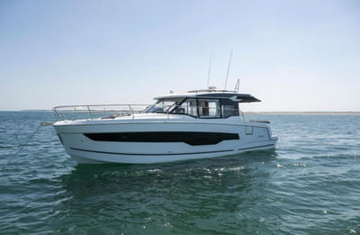 BOATZON | Jeanneau NC 1295 Weekender 2026