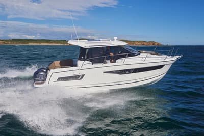 BOATZON | Jeanneau NC 895 2017