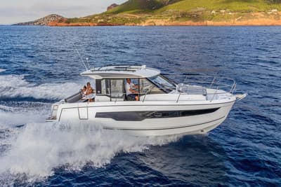 BOATZON | Jeanneau NC 895 Series 2 2027