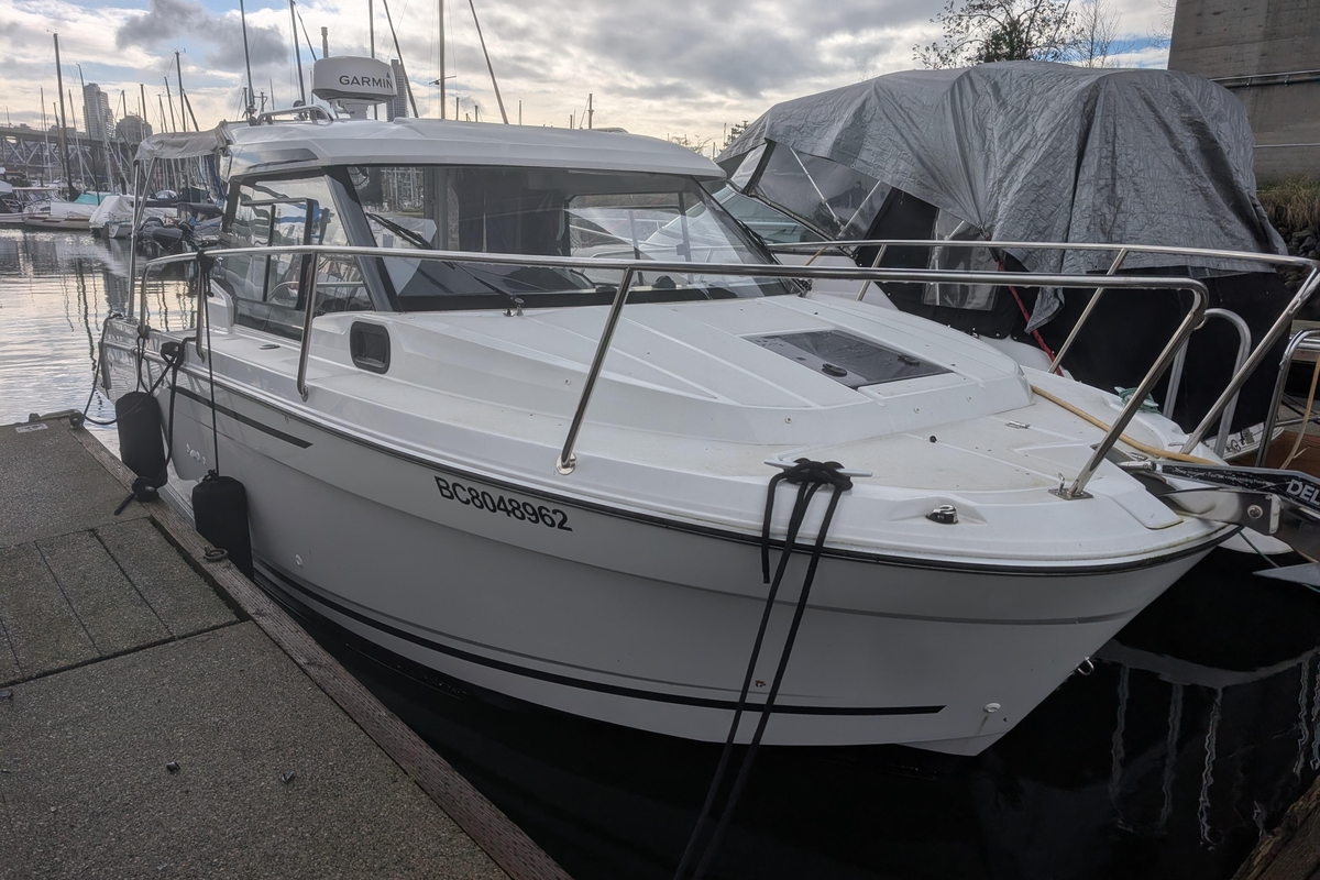 2022 Jeanneau NC Weekender 795 Series 2 - Sold Boat