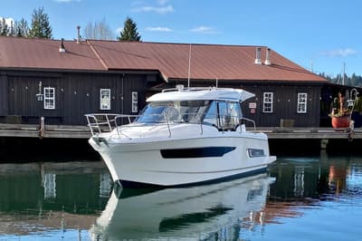 BOATZON | Jeanneau NC Weekender 895 2023