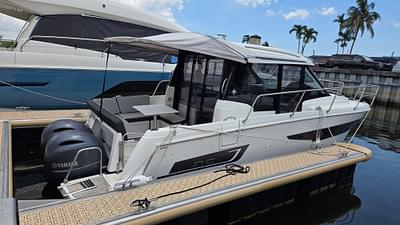 BOATZON | Jeanneau NC895 2019
