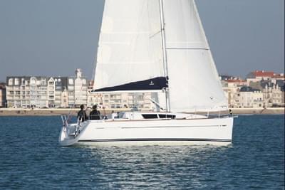 BOATZON | Jeanneau Sun Odyssey 33i 2011
