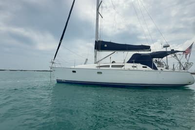 BOATZON | Jeanneau Sun Odyssey 37 2003