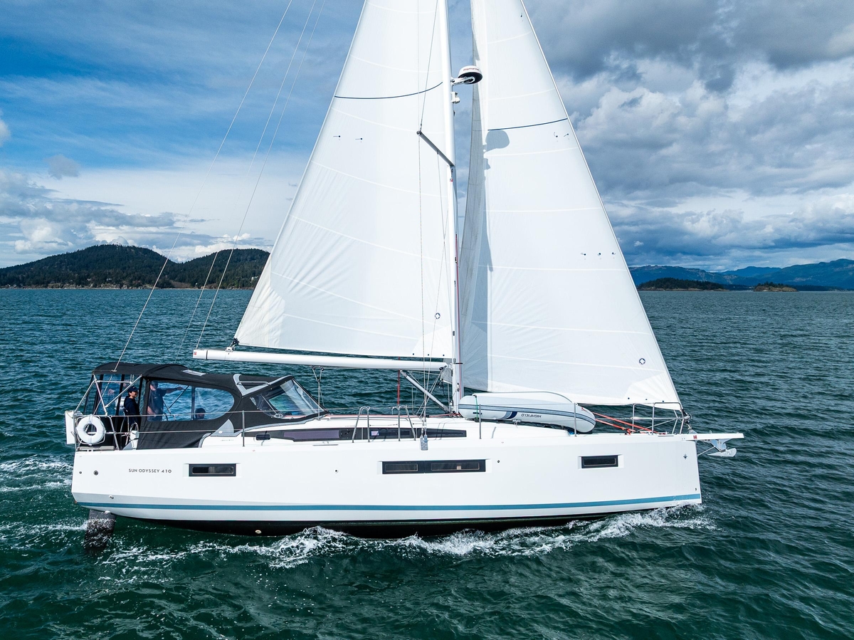 2022 Jeanneau Sun Odyssey 410 - Sold Boat