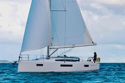 BOATZON | Jeanneau Sun Odyssey 410 2024