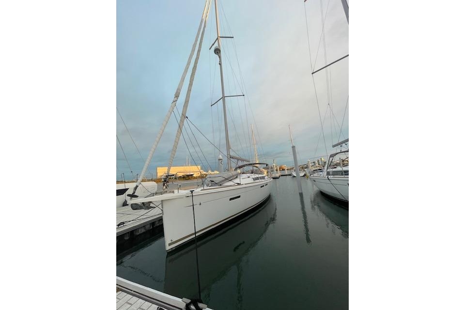 2016 Jeanneau Sun Odyssey 419 - Sold Boat