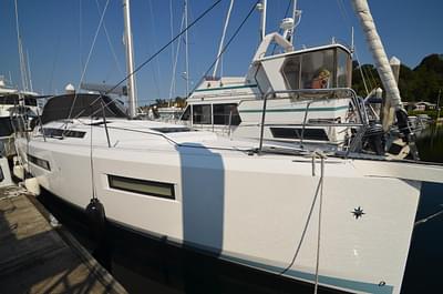 BOATZON | Jeanneau Sun Odyssey 440 2021