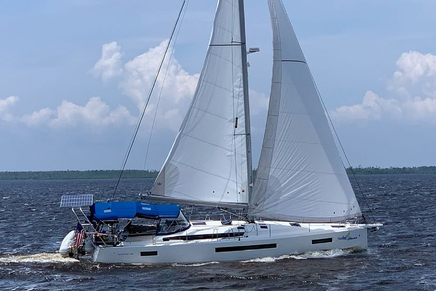 2019 Jeanneau Sun Odyssey 490 - Sold Boat