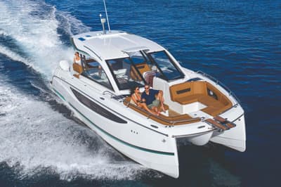 BOATZON | Jeanneau TH38 2026