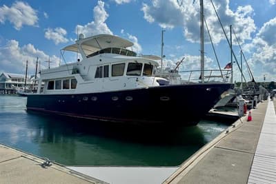BOATZON | Jefferson Pilothouse 63 2005