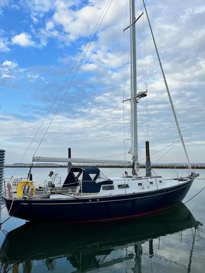 BOATZON | Jensen Cal 36 1967