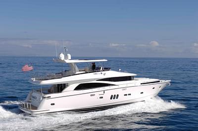 BOATZON | Johnson Motor Yacht wHydraulic Platform 2026 BOATZON | Johnson Motor Yacht wHydraulic Platform 2026