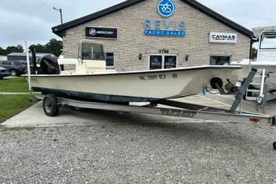 BOATZON | Jones Brothers 22 Bateau 2000