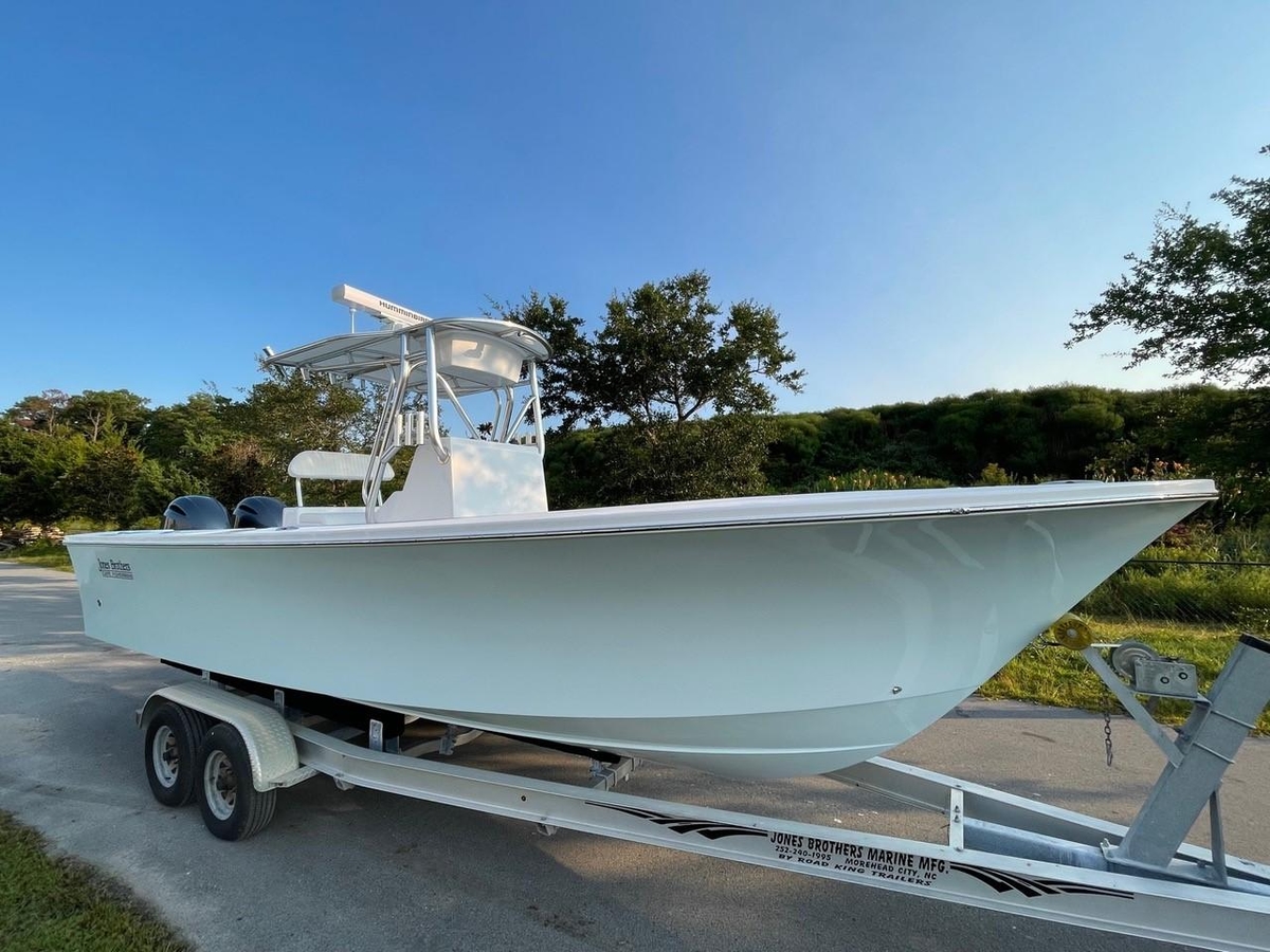 2026 Jones Brothers 26 Cape Fisherman - Sold Boat