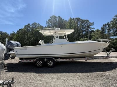 BOATZON | Jupiter 31 FWD Cuddy 2003