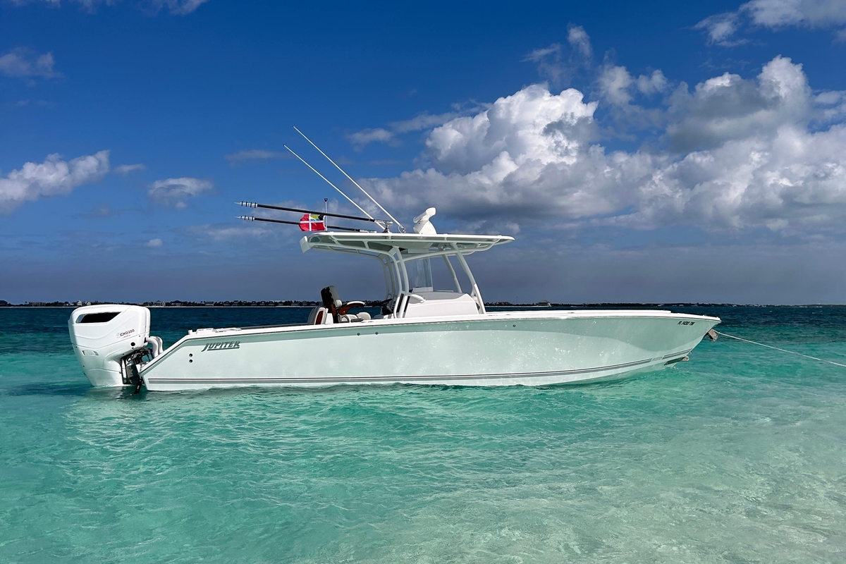 2024 Jupiter 34 HFS - Sold Boat