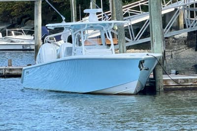 BOATZON | Jupiter 38 HFS 2021