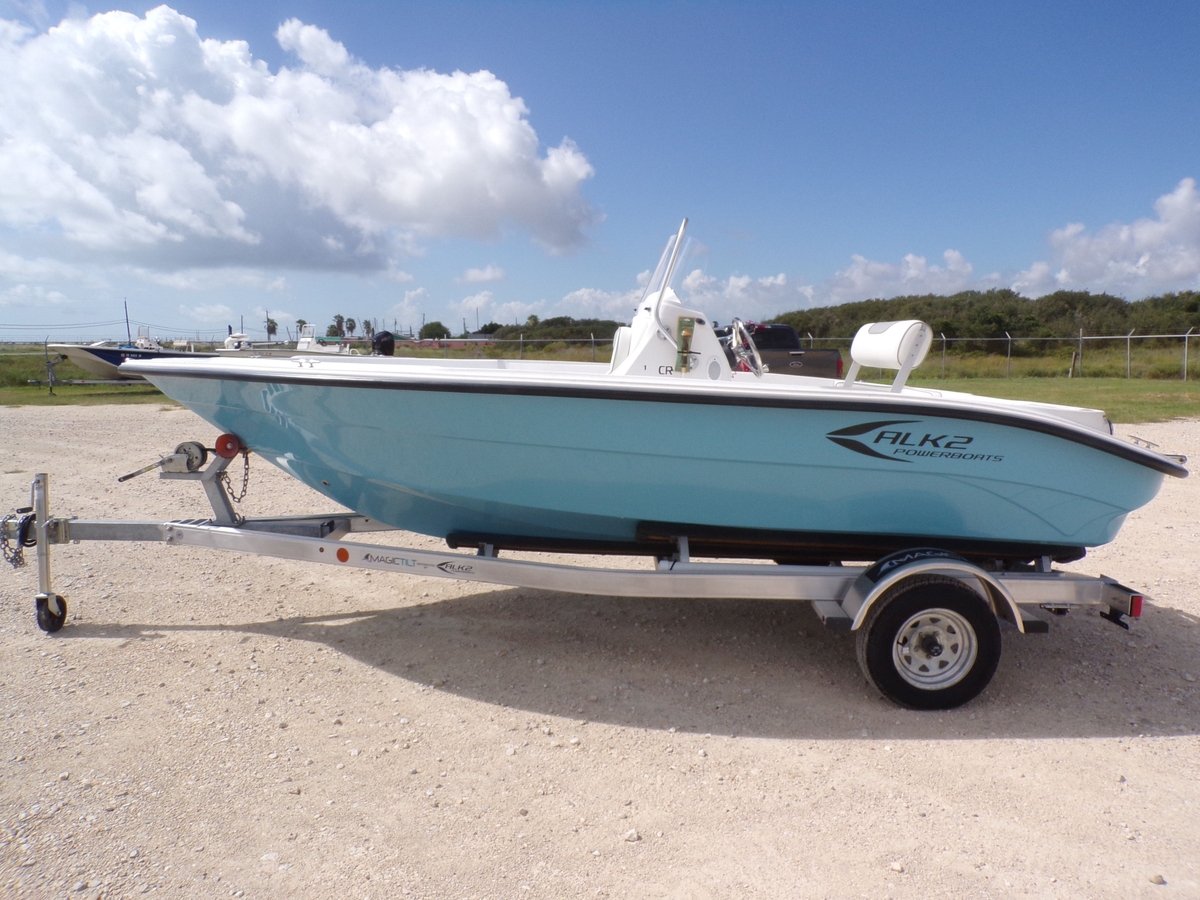 2025 k2 Powerboats 18CRS - Sold Boat