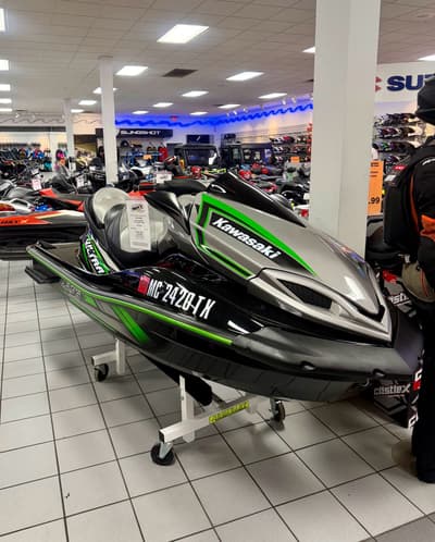 BOATZON | Kawasaki Jet Ski Ultra LX 2016