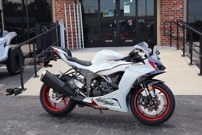 BOATZON | Kawasaki Ninja ZX6R Base 2025