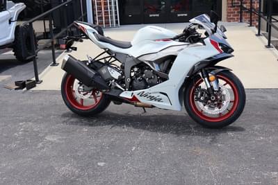BOATZON | Kawasaki Ninja ZX6R Base 2025