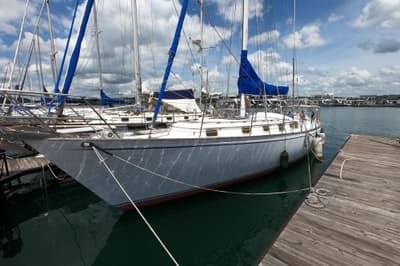BOATZON | Kelly Peterson 46 1985